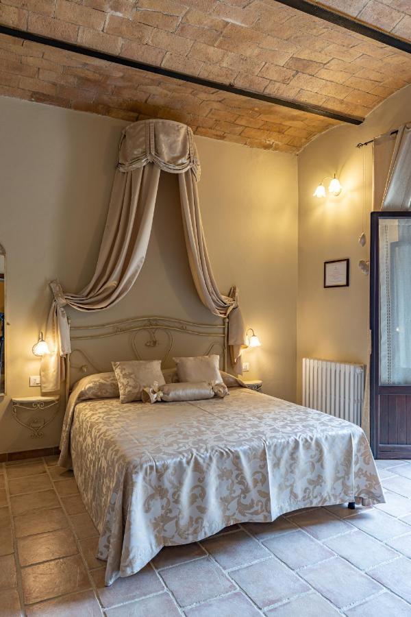 Wine Resort Colsereno Montalcino Kültér fotó