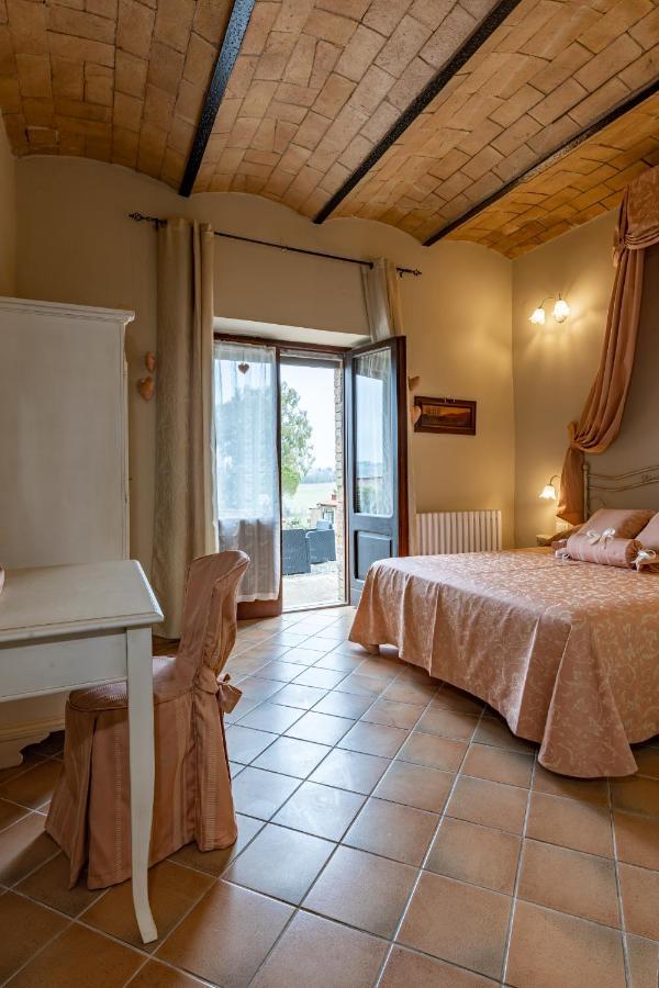 Wine Resort Colsereno Montalcino Kültér fotó